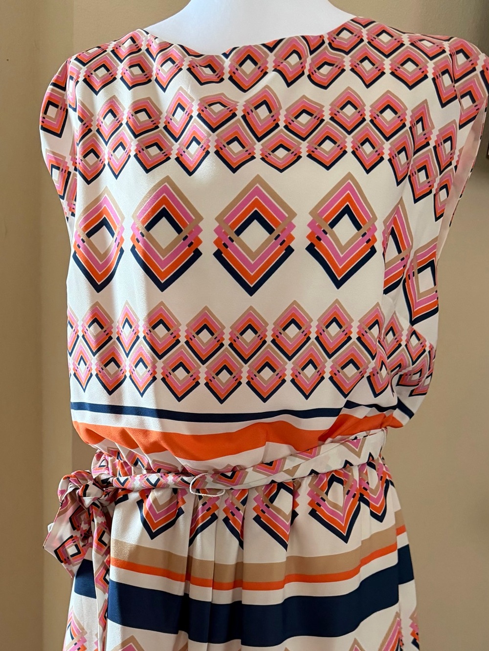 Jessica Howard Cream Geometric Sleeveless Tunic with Pink, Orange and Navy
